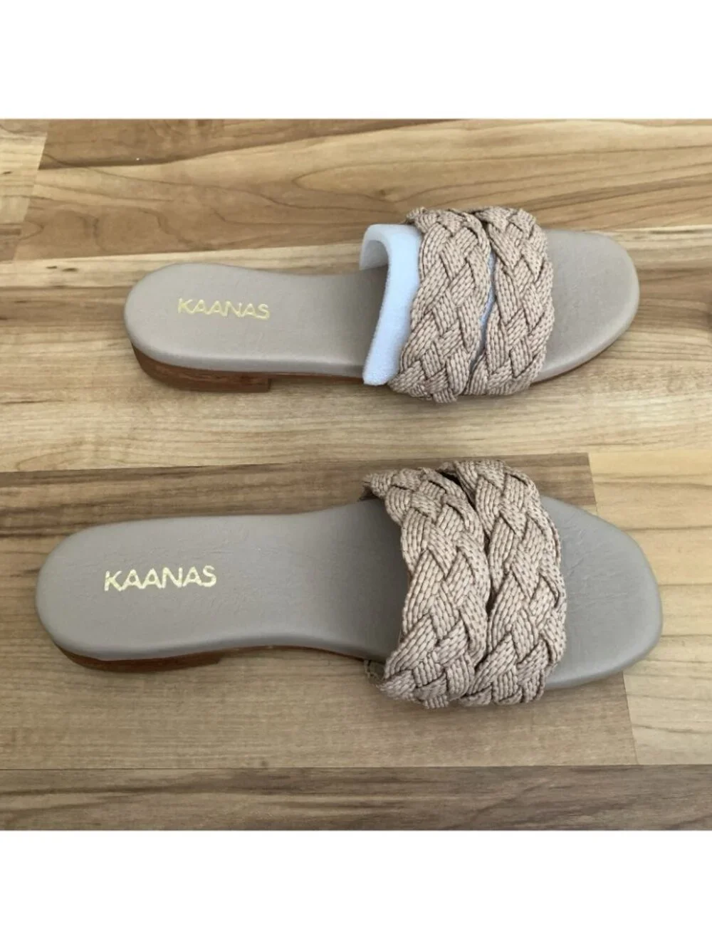 Kaanas Papagayo Sandal Camel Beige 5M NIB Beach Braided Casual Slip On